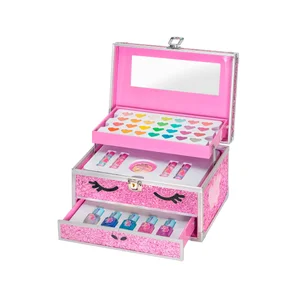 MARTINELIA Maletín de maquillaje de 3 pisos.