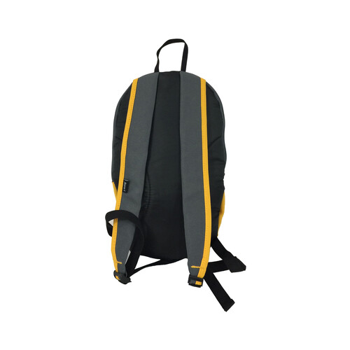 Mochila con varios compartimentos de color mostaza con capacidad para 10L, AIRPORT ALCAMPO.