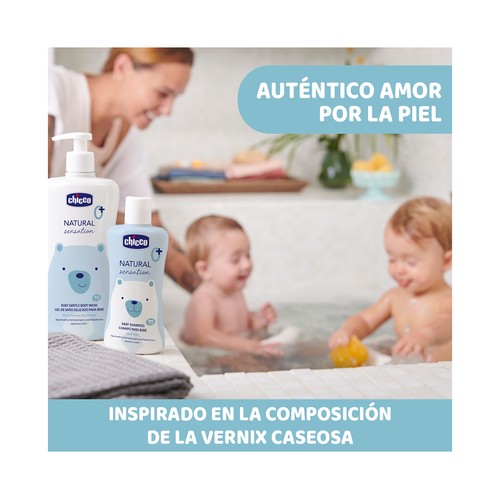 CHICCO Gel de baño sin lágrimas, con aloe vera y Camomil CHICCO Natural sensation 500 ml.