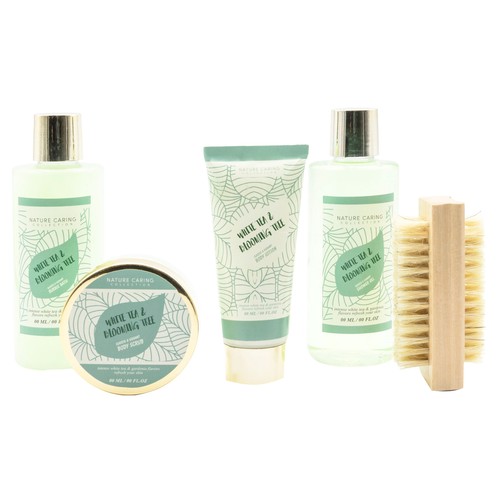 BECASAN NATURE Cesta de tela con productos para el cuidado y la higiene corporal.