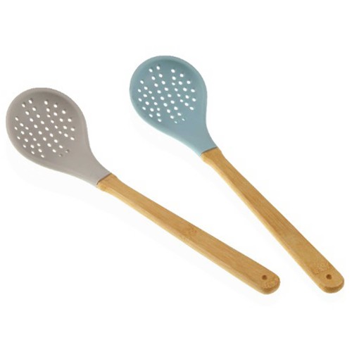 Espumadera, colores surtidos gris o azul. VERSA HOME