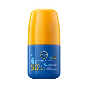 NIVEA Sun kids Protector solar en roll on especial para niños, con factor protección 50+ (muy alta) protege & cuida 50 ml.