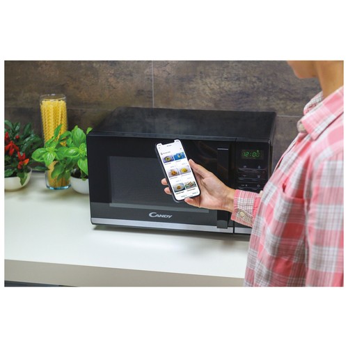 Microondas con grill CANDY Wave 500, color negro, capacidad 23L, potencia 900W, grill: 1000W.