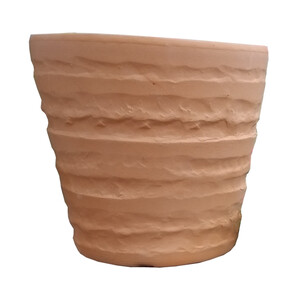 Imagen de Maceta de barro rústica con relieve, 18cm IBERLUS.