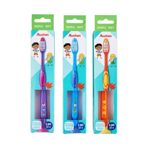 PRODUCTO ALCAMPO Cepillo dental infantil (a partir de 6 años) con cabezal ovalado y filamentos suaves.