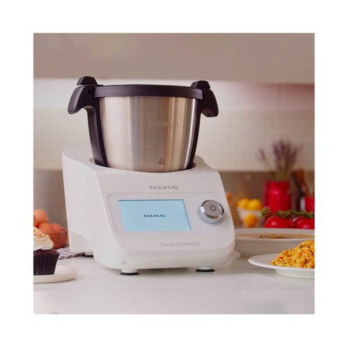 Robot de cocina Taurus Trending Cooking, WiFi, pantalla táctil, capacidad 3,5L, 28 funciones.
