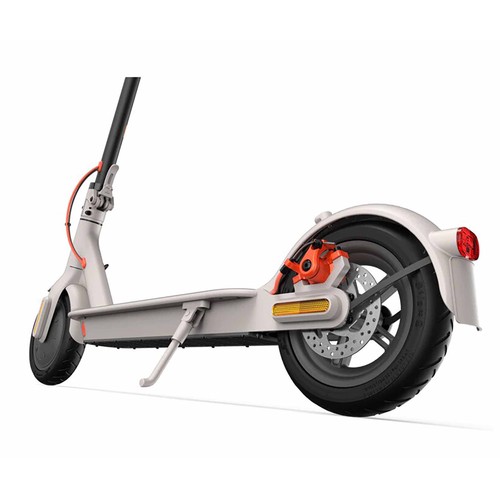 Patinete eléctrico XIAOMI Mi Electric Scooter 3 gris, 300W, vel max 25km/h, ruedas 8,5", autonomía hasta 30Km, carga max 100Kg.