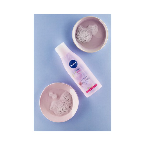 NIVEA Tónico facial suave con agua purificada y aceite de almendras, para pieles secas y o sensibles NIVEA 200 ml.