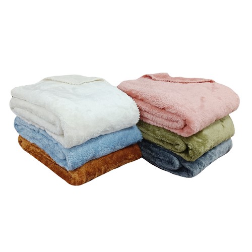 Plaid sherpa de 125 x 150 cm, color gris claro, ALCAMPO.