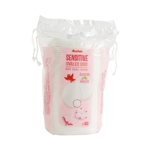 Imagen de PRODUCTO ALCAMPO Discos desmaquillantes ovalados de algodón 100%, con aloe vera AUCHAN Sensitive 50 uds.