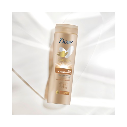 DOVE Loción autobronceadora para pieles claras 400 ml.