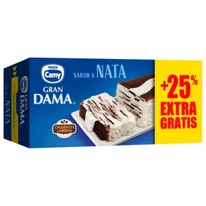 CAMY Tarta de helado de nata con laminas de crujiente chocolate, recubierta de cacao 750 ml.