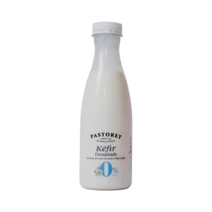 PASTORET Kéfir líquido natural desnatado con 0% materia grasa 550 ml.