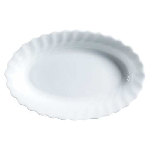 Fuente oval llana Trianom 22cm. fabricada en vidrio Opal blanco con diseño clásico LUMINARC.