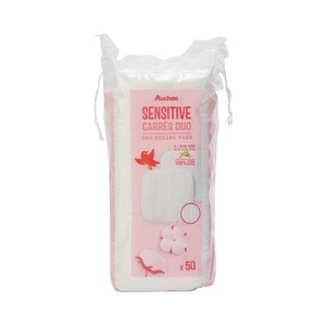 Imagen de PRODUCTO ALCAMPO Cuadrados desmaquillantes de algodón 100%, con aloe vera PRODUCTO ALCAMPO Sensitive 50 uds.