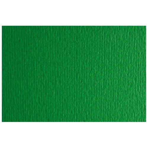 Cartulina con 2 texturas, una lisa y otra rugosa, color sólido verde hierba, tamaño 50x70cm, SADIPAL.