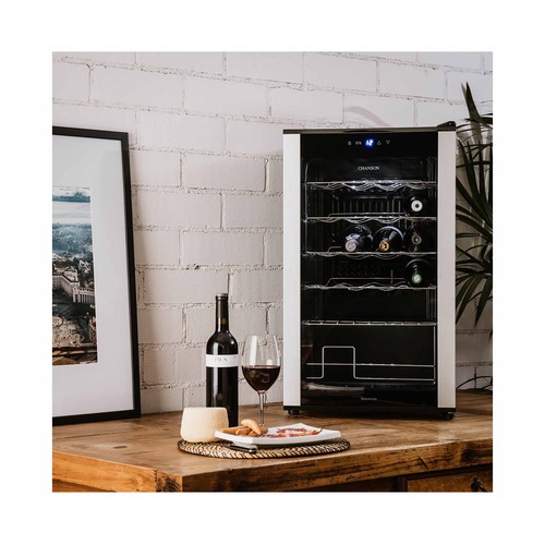 Vinoteca TAURUS CHANSON WC24C, 24 botellas, eficiencia energética: G, H: 74cm, A: 43cm, F: 45cm.