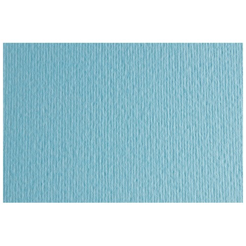 Sobre de 10 cartulinas con 2 texturas, una lisa y otra rugosa, color sólido azul cielo, tamaño DIN A4, SADIPAL.