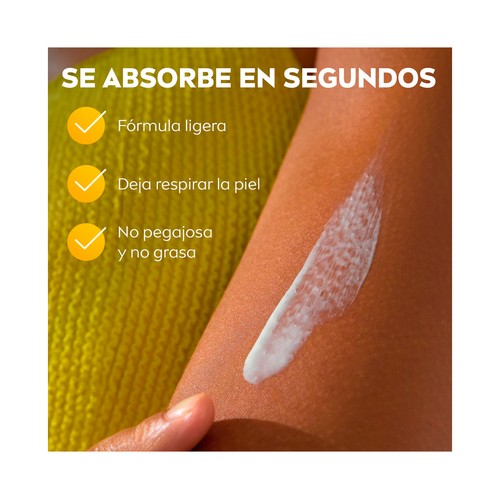 NIVEA Sun protege & hidrata Protector solar acabado invisible con FPS 50+ (muy alta) 150 ml.