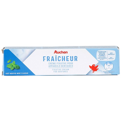 PRODUCTO ALCAMPO Crema adhesiva con sabor a menta, para prótesis dentales 40 g.