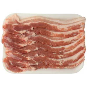 Panceta fresca de cerdo blanco cortada en filetes