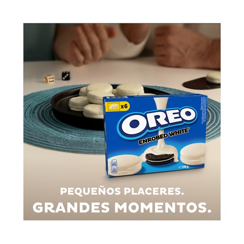 OREO Galletas rellenas de crema de vainilla y cubiertas de chocolate blanco 6 uds. 41 g.