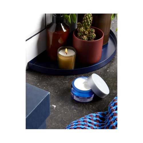 NIVEA Men protege & cuida Crema para hombre con aloe vera y acción hidratante intensiva 50 ml.