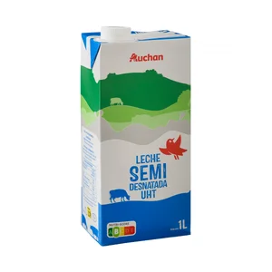 AUCHAN Leche semidesnatada de vaca 1 l. Producto Alcampo