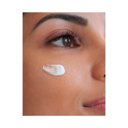 NIVEA Crema antimanchas con color y FPS 20 NIVEA Cellular luminous 630 40 ml.