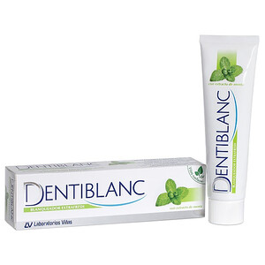 Imagen de DENTIBLANC Pasta de dientes blanqueadora con intenso sabor a menta DENTIBLANC Extrafresh 100 ml.