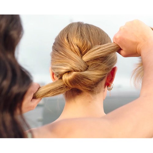 FRUCTIS Vitamin force de Garnier Acondicionador sin aclarado para cabello frágil con tendencia a caerse 400 ml.