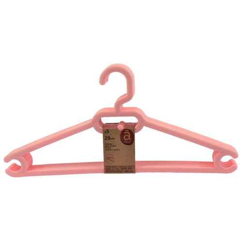 Set de 5 perchas fabricadas en plástico con barra azul o rosa, ACTUEL.