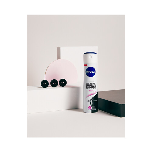 NIVEA Desodorante en spray para mujer con fórmula secado rápido NIVEA Original black & white 250 ml.