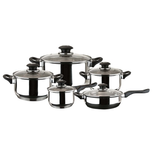 Batería completa de 5 piezas con 5 tapas, fabricadas en acero inoxidable aptas para inducción MAGEFESA.