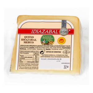 MERCO Queso Idiazabal DOP artesano madurado mas de 6 meses y ahumado con madera de haya, tradición quesería deliciosa.