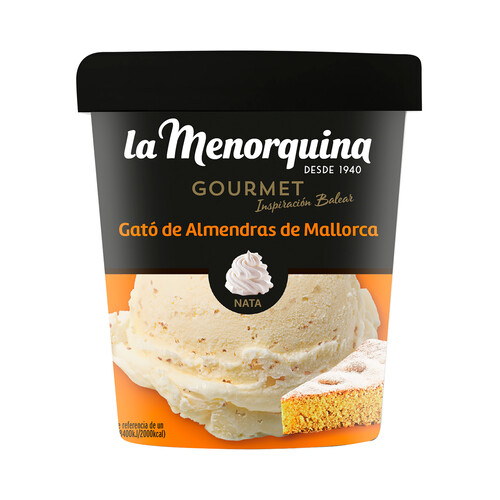 LA MENORQUINA Gourmet inspiración balear tarrina de helado de nata y gató de almendras de Mallorca 450 ml.
