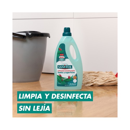 SANYTOL Limpiador Desinfectante Limpiahogar 2000 ml.