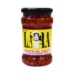 Pimientos del piquillo de primera categoría al ajillo, hechos tiras bote de 290 g.