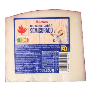 Imagen de AUCHAN Queso de cabra semicurado con pimentón cuña 250 g Producto Alcampo.