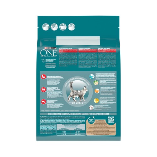 PURINA ONE Pienso para gatos esterilizados a base de salmón  2,8 kg.