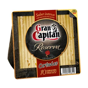 GRAN CAPITÁN Queso añejo mezcla vaca y oveja, cortado GRAN CAPITÁN 200 g.