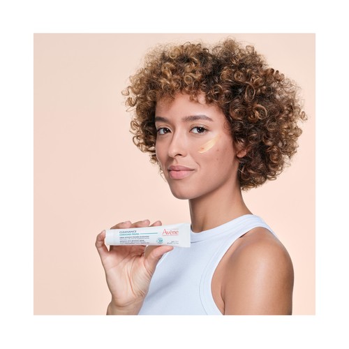 THERMALE AVÉNE Cleanace Crema intensiva contra las imperfecciones rebeldes 40 ml.