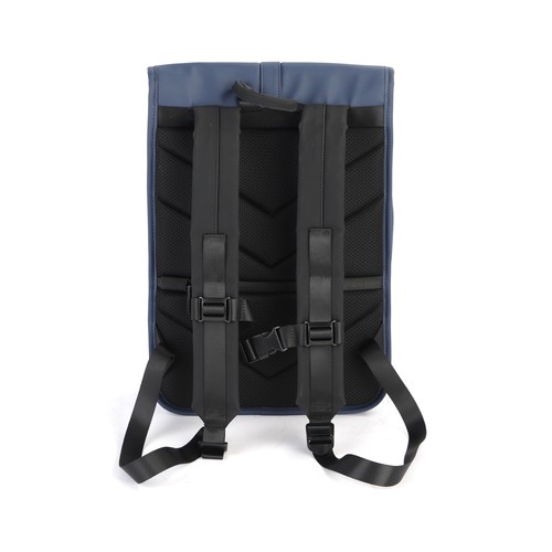 Mochila QILIVE CSR azul marino, con solapa de 14-15