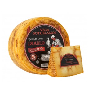 Imagen de VEGA SOTUELAMOS Queso de oveja curado con mojo picón DIABLO VEGA SOTUELAMOS Cuña de 200g.