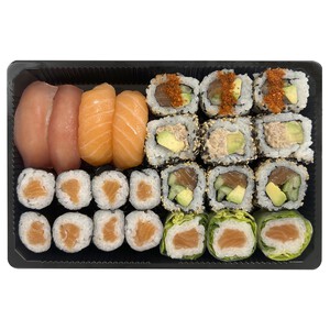 SUSHI GOURMET Bandeja con Sushi, Maki, California y Cristal variados SUSHI GOURMET 22 uds.