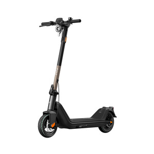 Patinete eléctrico NIU KQi3 Pro negro, 350W, vel max 25km/h, ruedas 9,5 tubeless, autonomía hasta 50km, carga max 100kg.