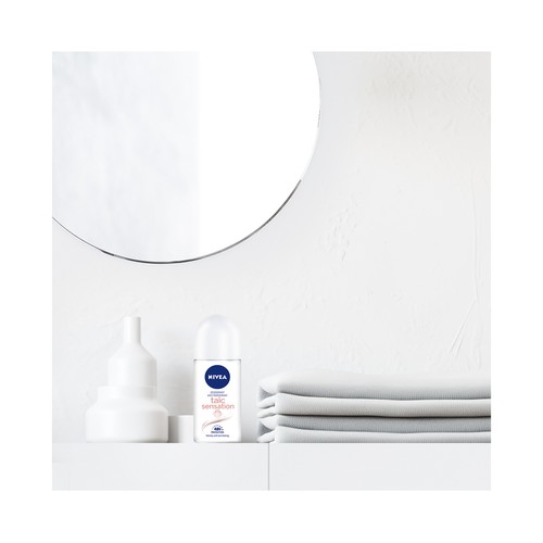 NIVEA Talc sensation Desodorante roll-on para mujer, con protección antitranspirante 48 horas 50 ml.