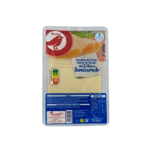 AUCHAN Queso en lonchas semi curado mezcla 200 g. Producto Alcampo