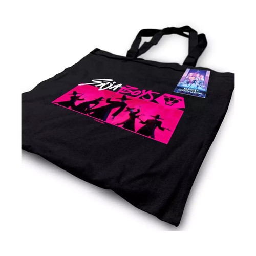 K-POP Totebag negra,  Demon Hunters Sajaboys. PYRAMID POSTERS.