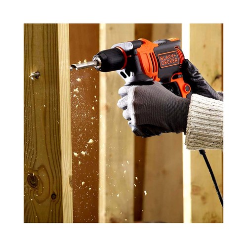Taladro percutor 550W, BLACK + DECKER BEH550, incluye 2 brocas.